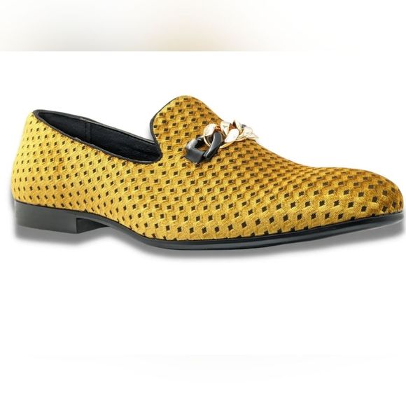 MONTIQUE MEN\'S CANARY VELVET DIAMOND LOAFER SHOE. S480